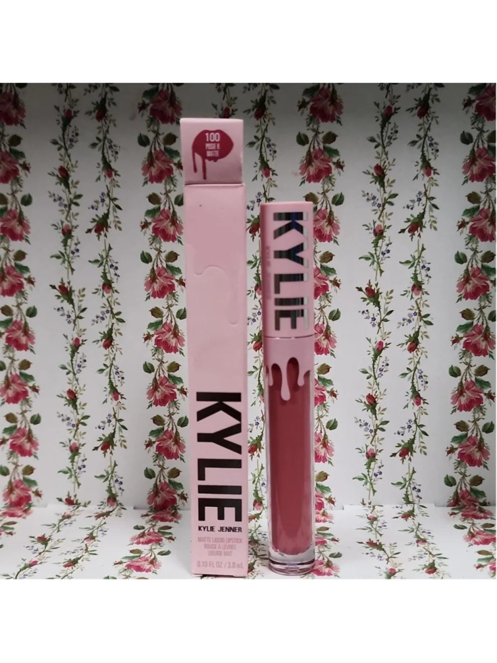 Kylie Lipstick 100 Pink & Matte #lipgloss #kylie